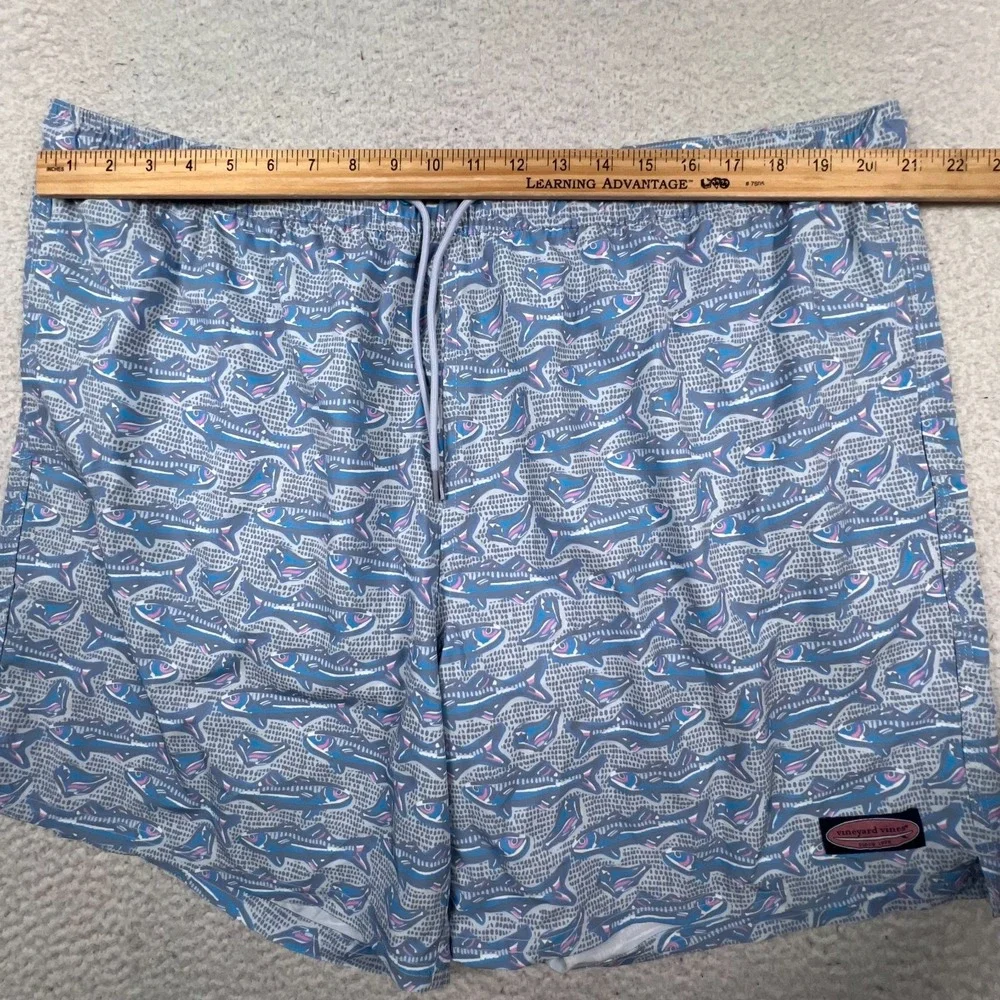 Vineyard Vines Shorts Men 2XL Chappy Swim Trunks Fish AOP Drawstring Lined‎ Blue